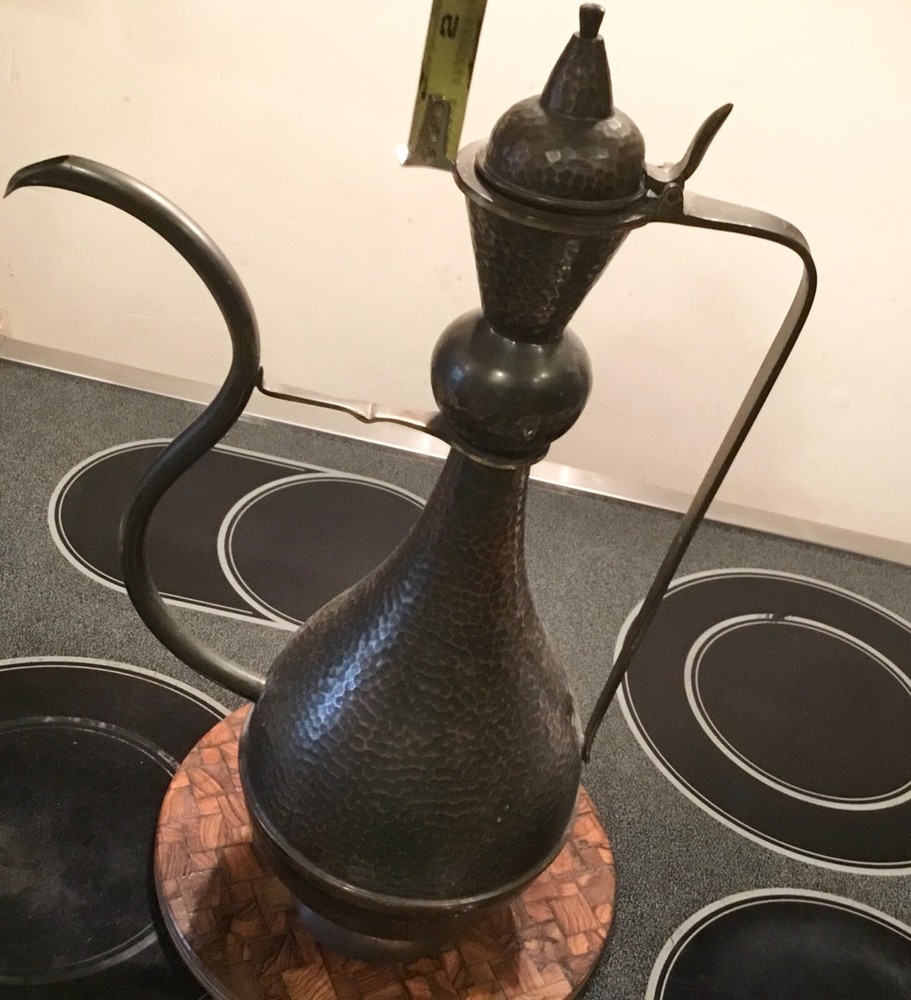 AGED BRASS COFFEE TEA WATER POT MIDDLE EASTERN ARABIC ISLAMIC ETCHED PATTERN