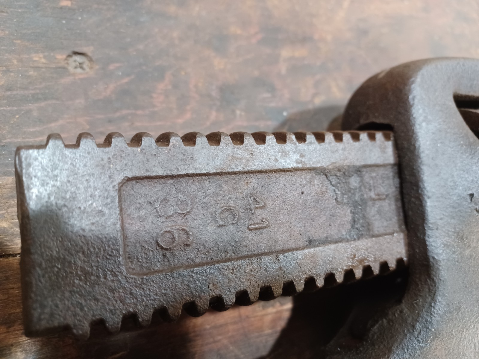 WALWORTH Walco (36") pipe wrench made-in-USA vintage it works good!