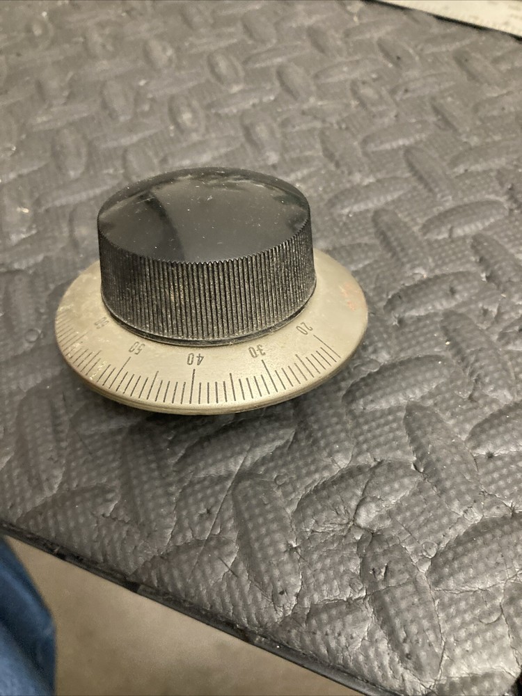 National Knob With Gear Reduction Drive