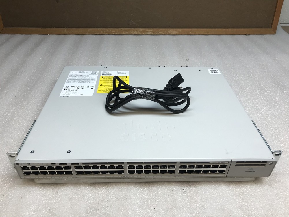 Cisco Catalyst C9200 48-Port PoE+ Network Switch C9200-48P-E w/ Ears and Cable