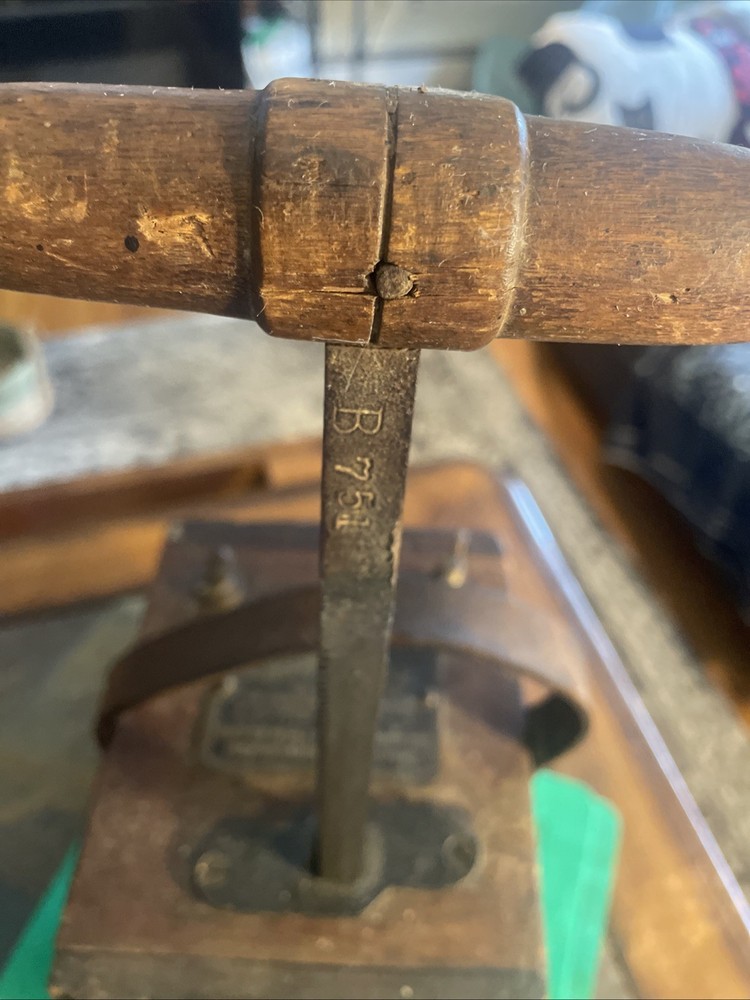 ANTIQUE ''DU PONT'' BLASTING MACHINE NO. 2