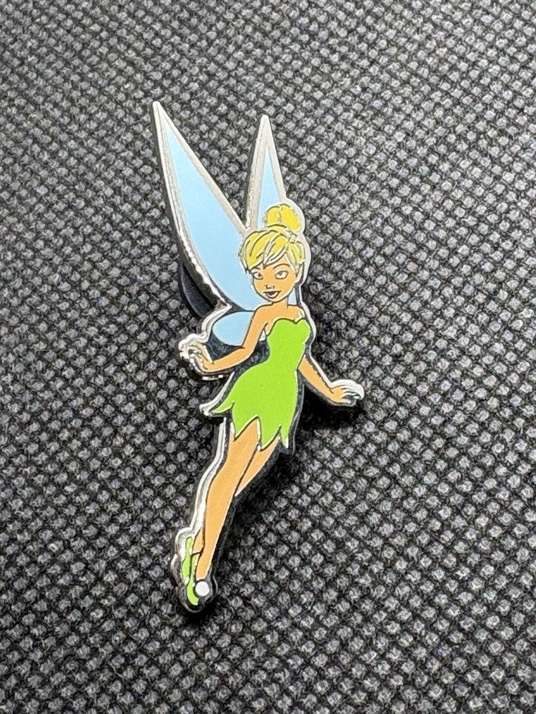 Disney Tinker Bell Magnet and Pin Set !!