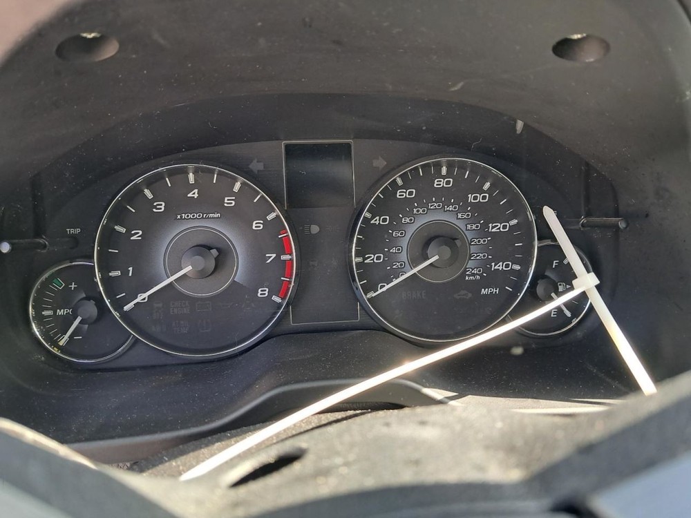 LEGACY 2010 Glove Box 4782571
