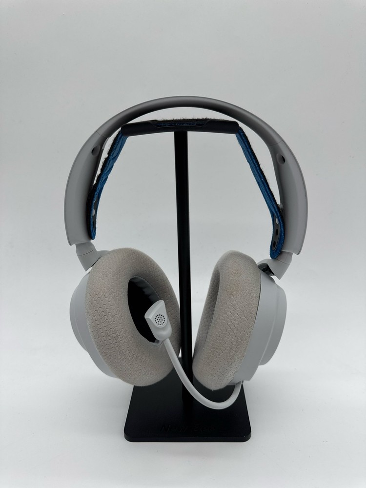 SteelSeries Arctis Nova 7P Wireless Gaming Headset Bluetooth PS5 PC White