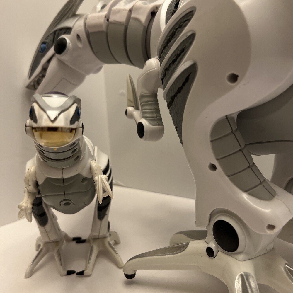 T-Rex RadioShack Roboraptors w/ Remote Control Dinosaur walking robot raptor
