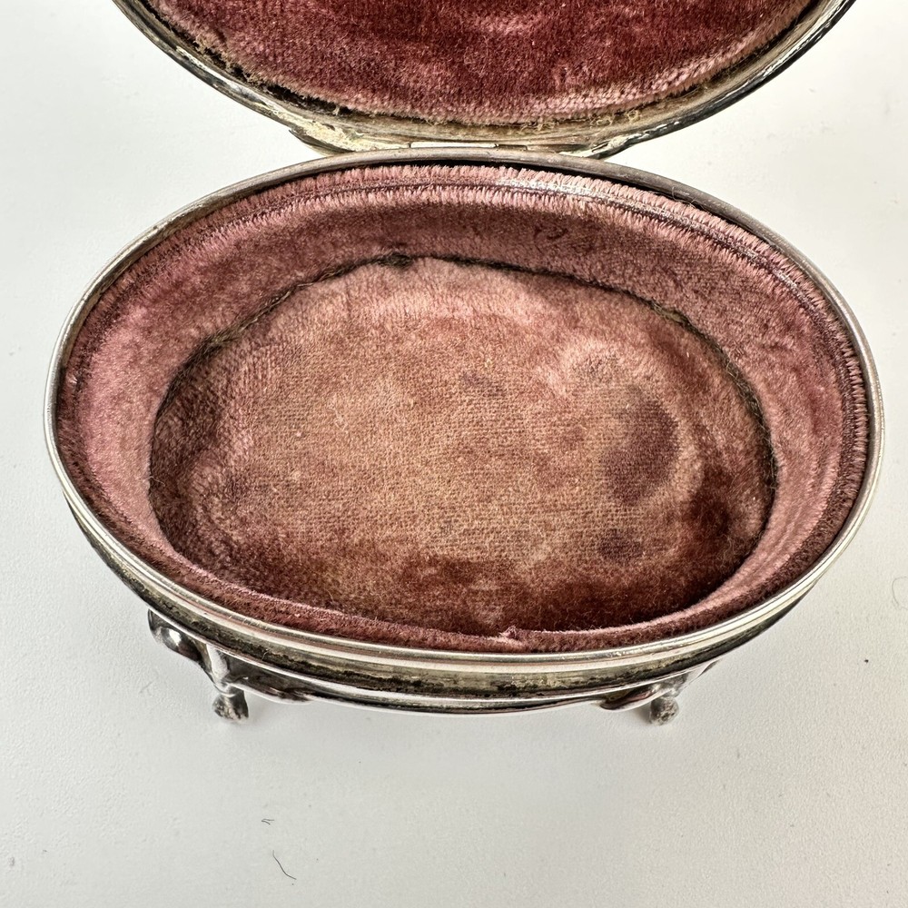 Antique Solid Silver Jewellery Box Saunders & Shepherd 1918 7cm