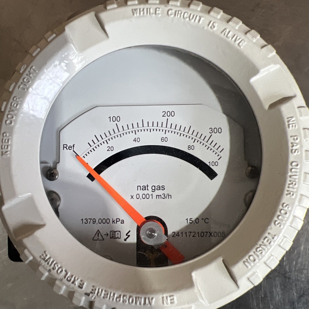 ABB Variable Area Flow Meter Model#: FAM541A1Y0F1 Nos Surplus No Original Box