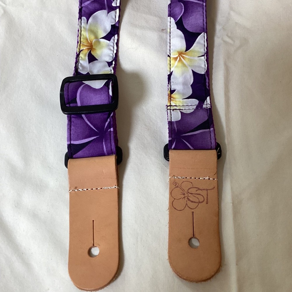 CloudMusic Purple Floral Guitar Strap – Adjustable – Excellent Condition