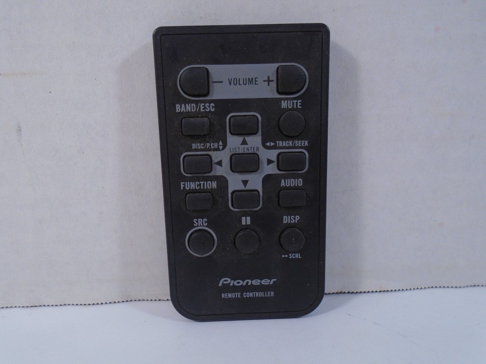 PIONEER CAR STEREO--REMOTE CONTROLLER (LOOK) CXE3669