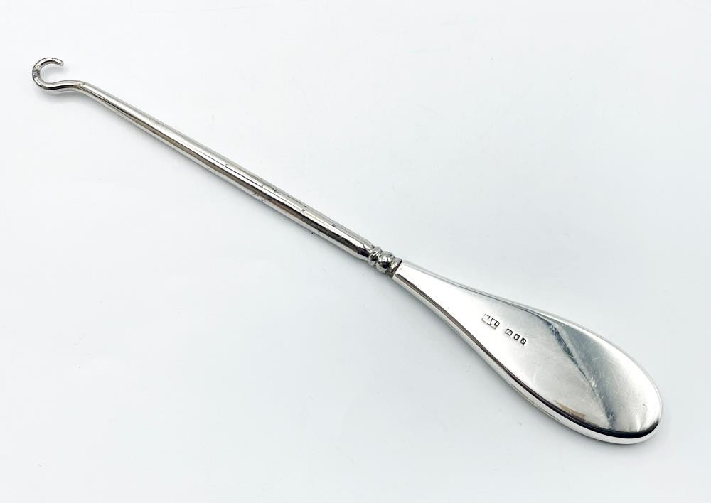 ART DECO SILVER BUTTON HOOK LONDON 1929