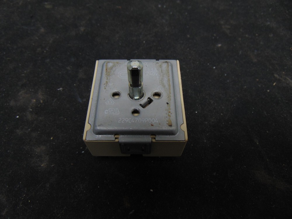 GE Electric Range JBP80B0H2BB Control Switch 229C4709P004
