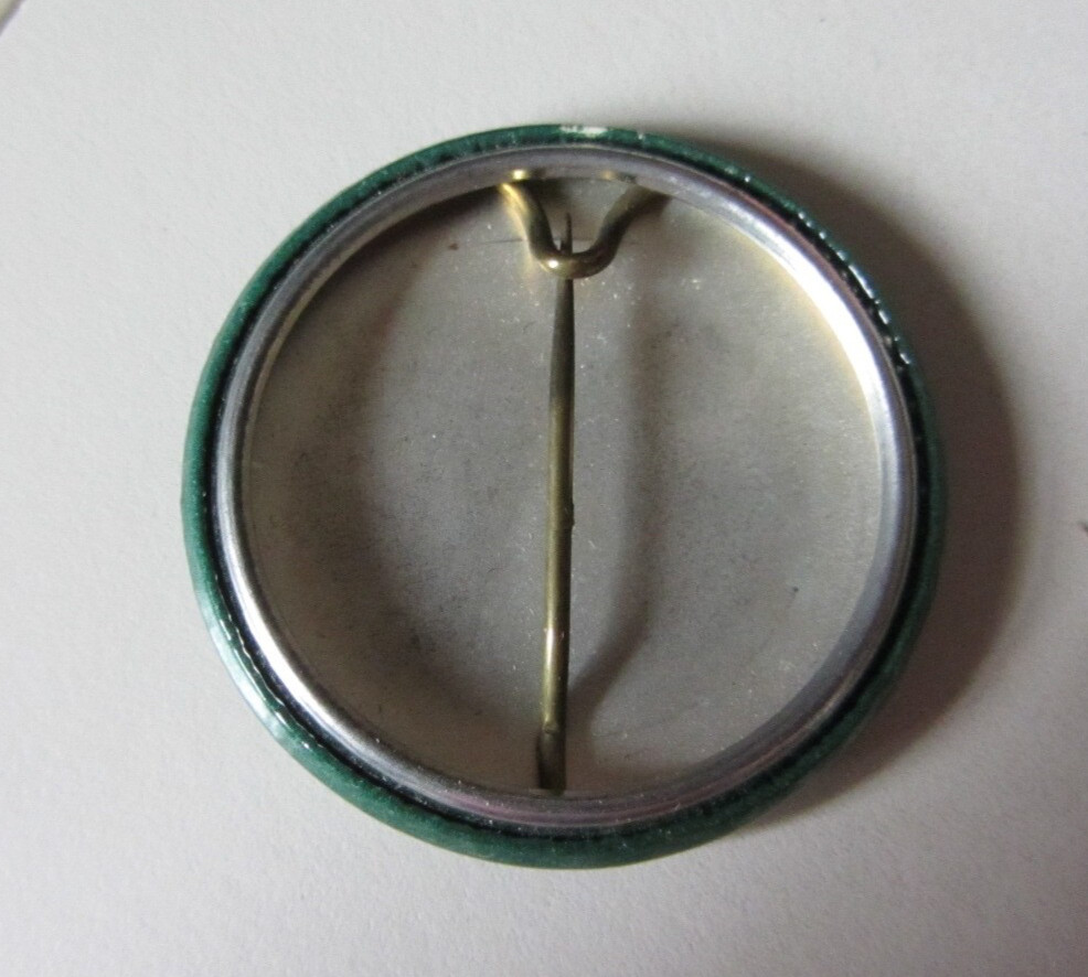 "End the War in Viet Nam" pinback button March on Washington April 17, 1965 SDS