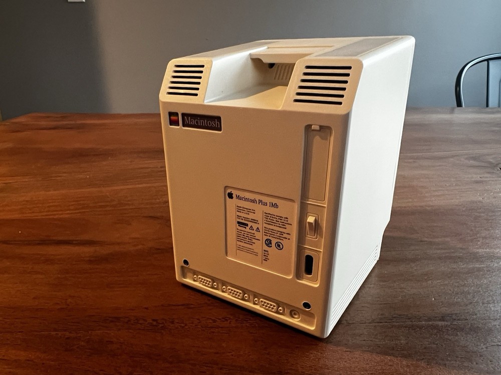 Miniature Mac / Macintosh Plus - Fully Functional Maclock Conversion