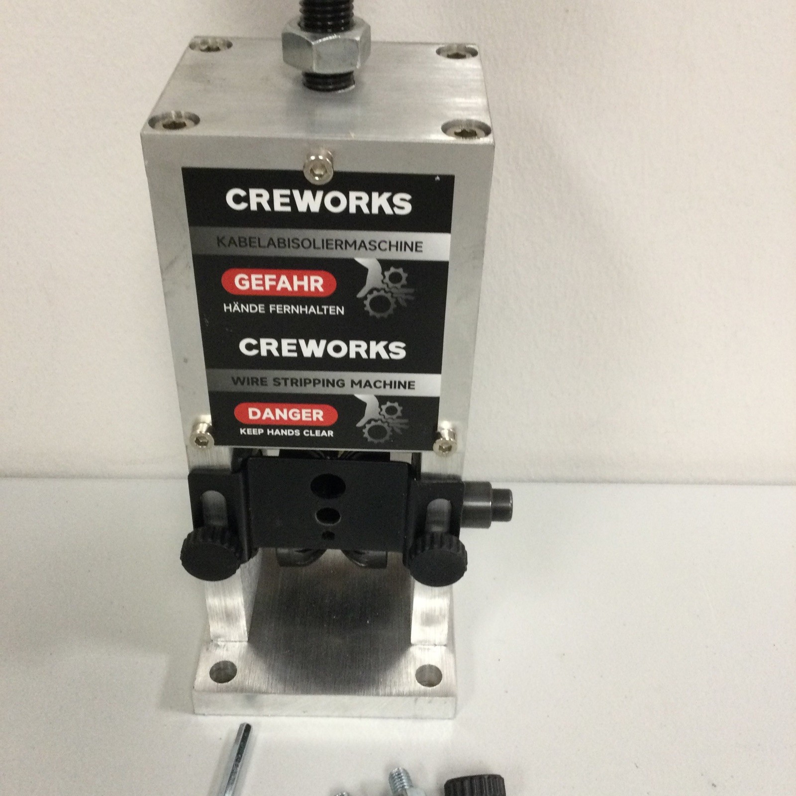 Creworks Manual Wire Stripper Machine – 0.06″–1″ Drill-Powered Cable (READ)