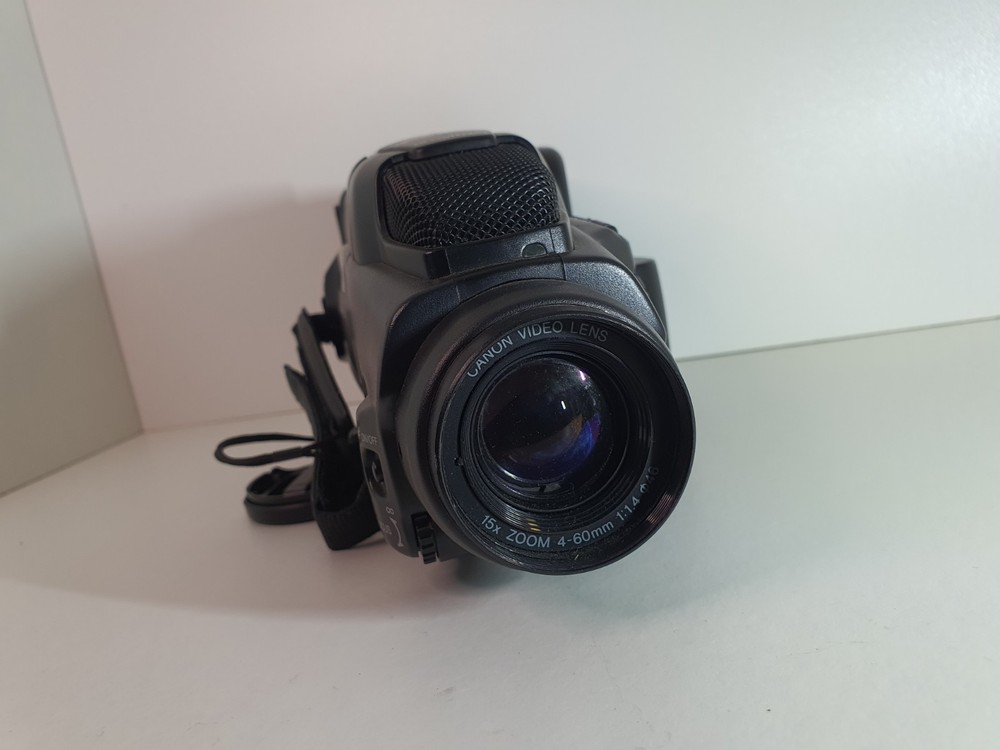 Canon UC3000E Video8 8mm Camcorder - Eject Works - Missing Button - With Charger