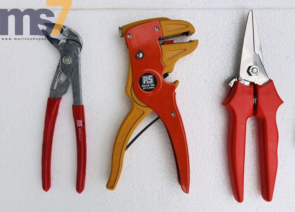 RS COMPONENTS ELECTRO-MECHANICAL TOOL KIT WITH ACCESSORIES AS SHOWN -NEW #2