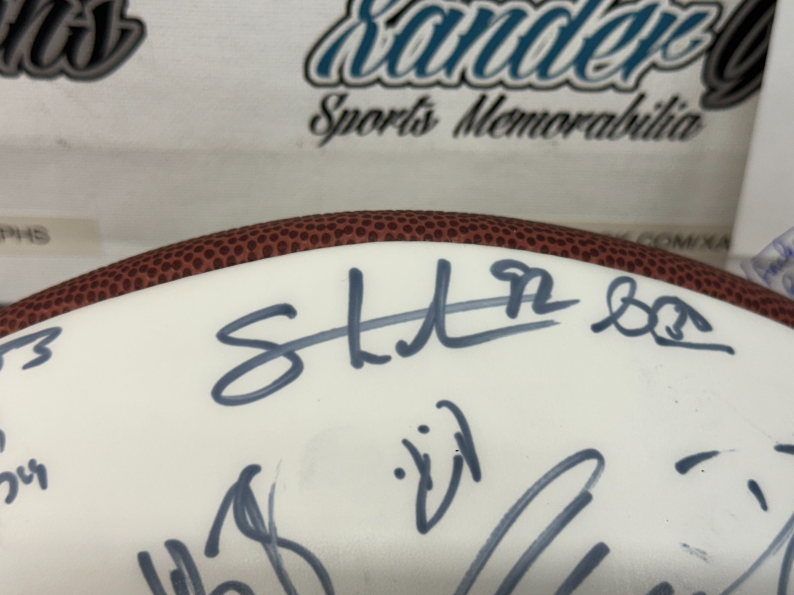 2004 NFC PRO BOWL TEAM SIGNED AUTOGRAPHED FOOTBALL-COACH ANDY REID CHAMP BAILEY