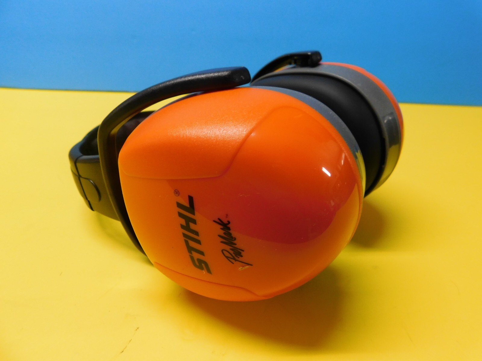 GENUINE STIHL PRO MARK HEARING PROTECTION HP 29 NRR 29DB # 7010 884 0510