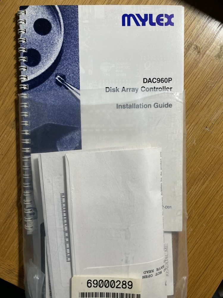 MYLEX DAC960P Disk Array Controller, installed in an ALR Revolution server