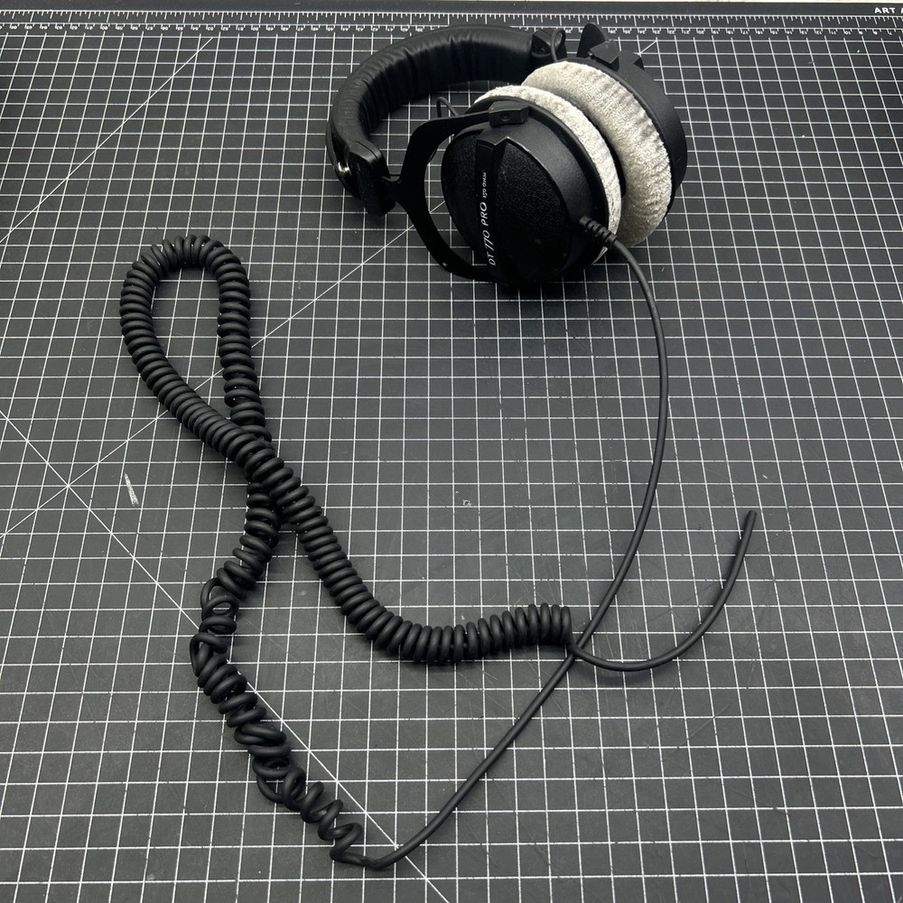 beyerdynamic DT 770 Pro Headphone - Black