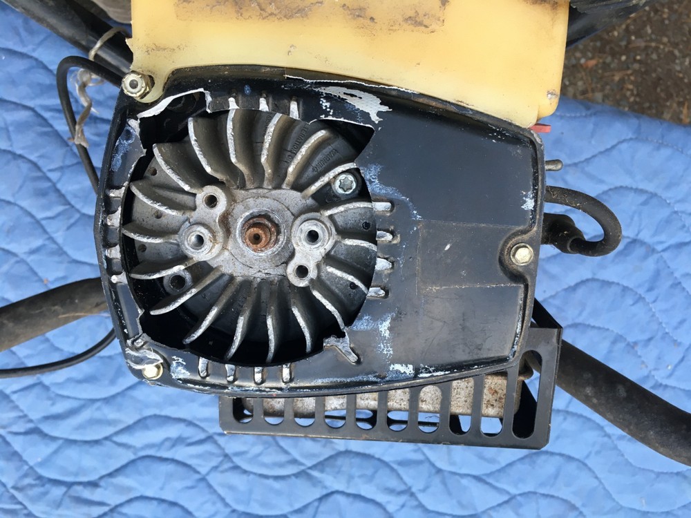 General Post Hole Digger Model 210, Damaged