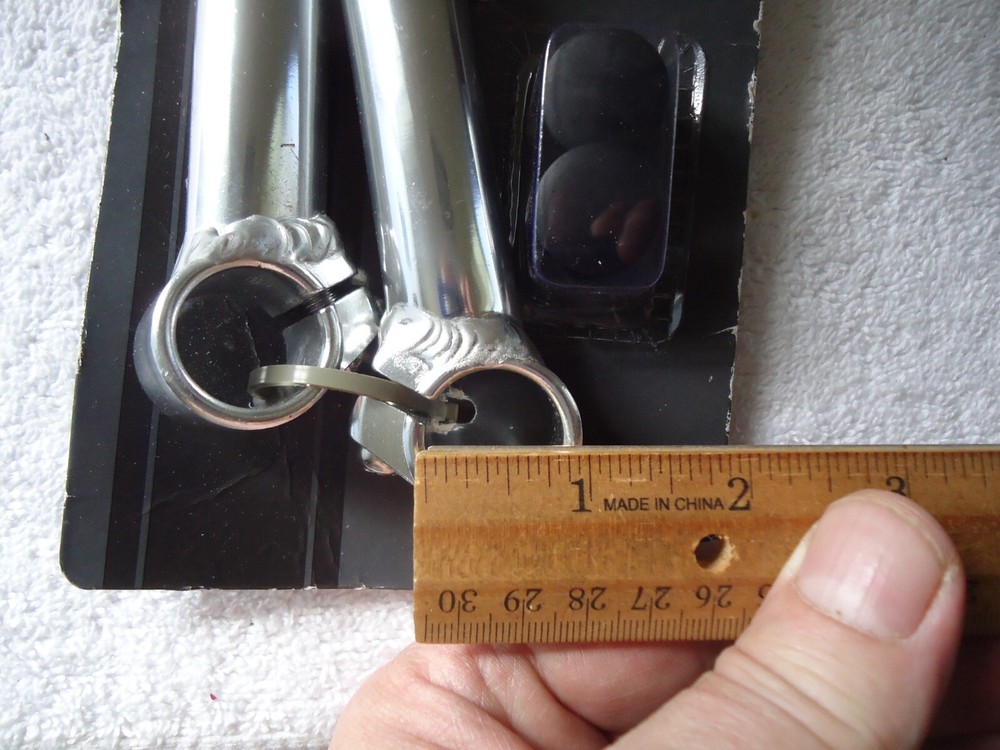 " NWT " Bell Extendo 200 Bar Ends " Great Gift Item "