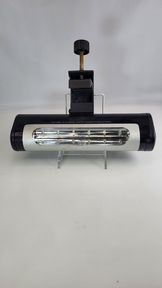 Brookstone BBQ Grill Light Adjustable Clamp Pivot Wireless Battery Operated