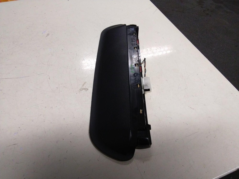 BMW E90 3 SERIES HIGH LEVEL/THIRD BRAKE LIGHT ASSEMBLY #168644