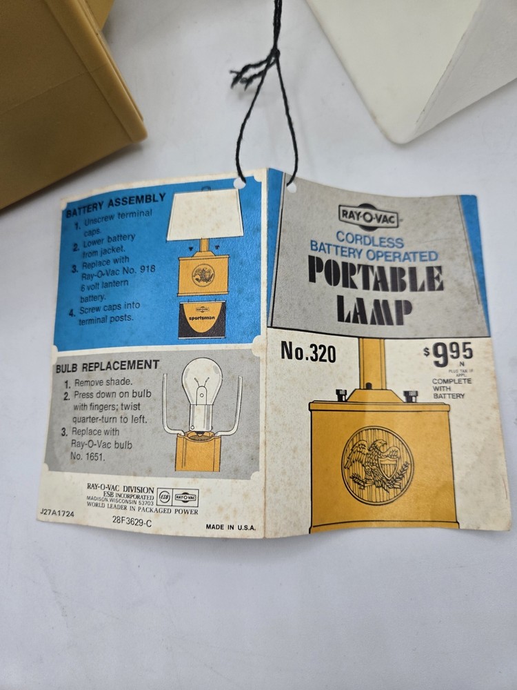 Vintage Ray-O-Vac Portable Lamp