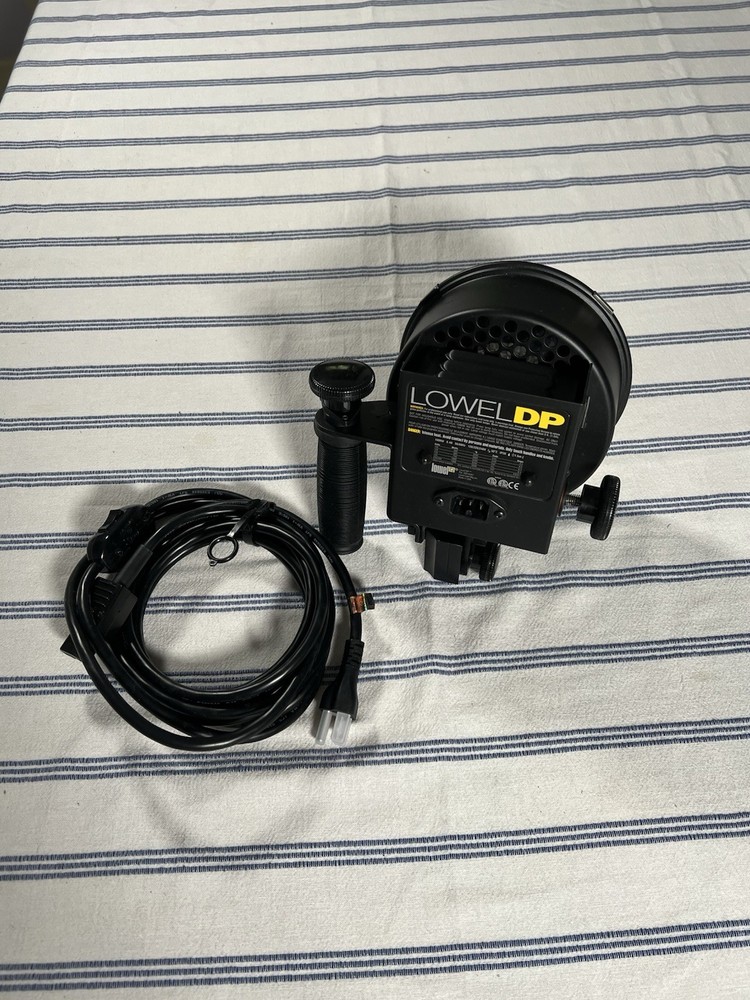 Lowell DP Video Light