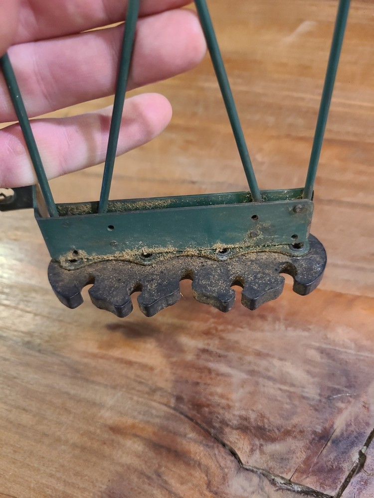 Vintage Bear Archery bow quiver