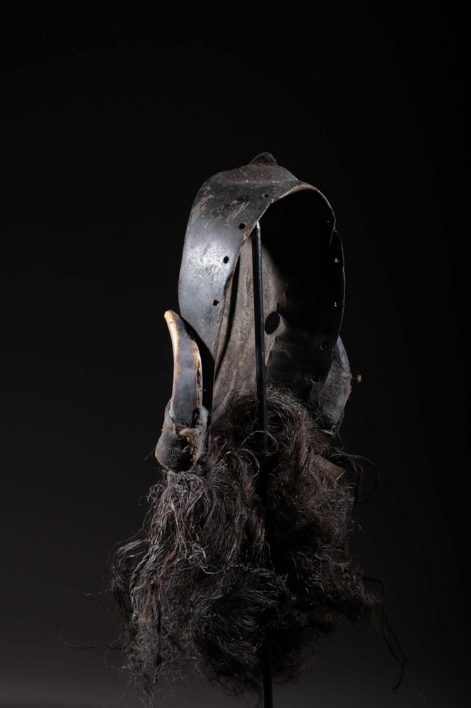 Dan 2222 Mask