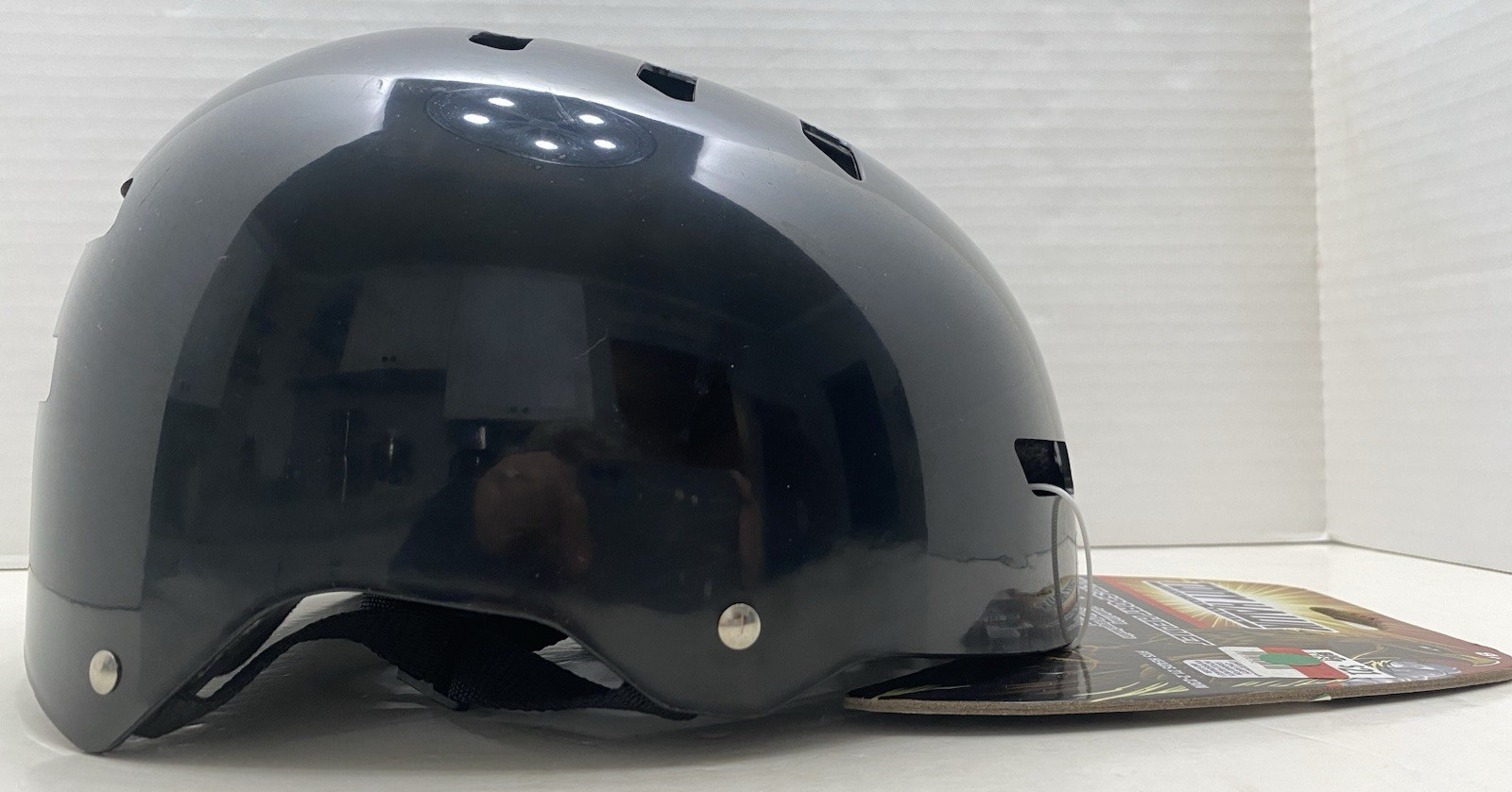 TONY HAWK SIGNATURE SERIES MULTI-SPORT HELMET ~ FITS HEADS 21.2"-23" ~ NEW