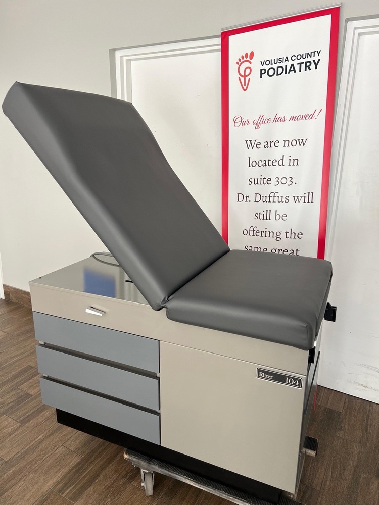 Ritter 104 Medical Examination Table Gray Adjustable