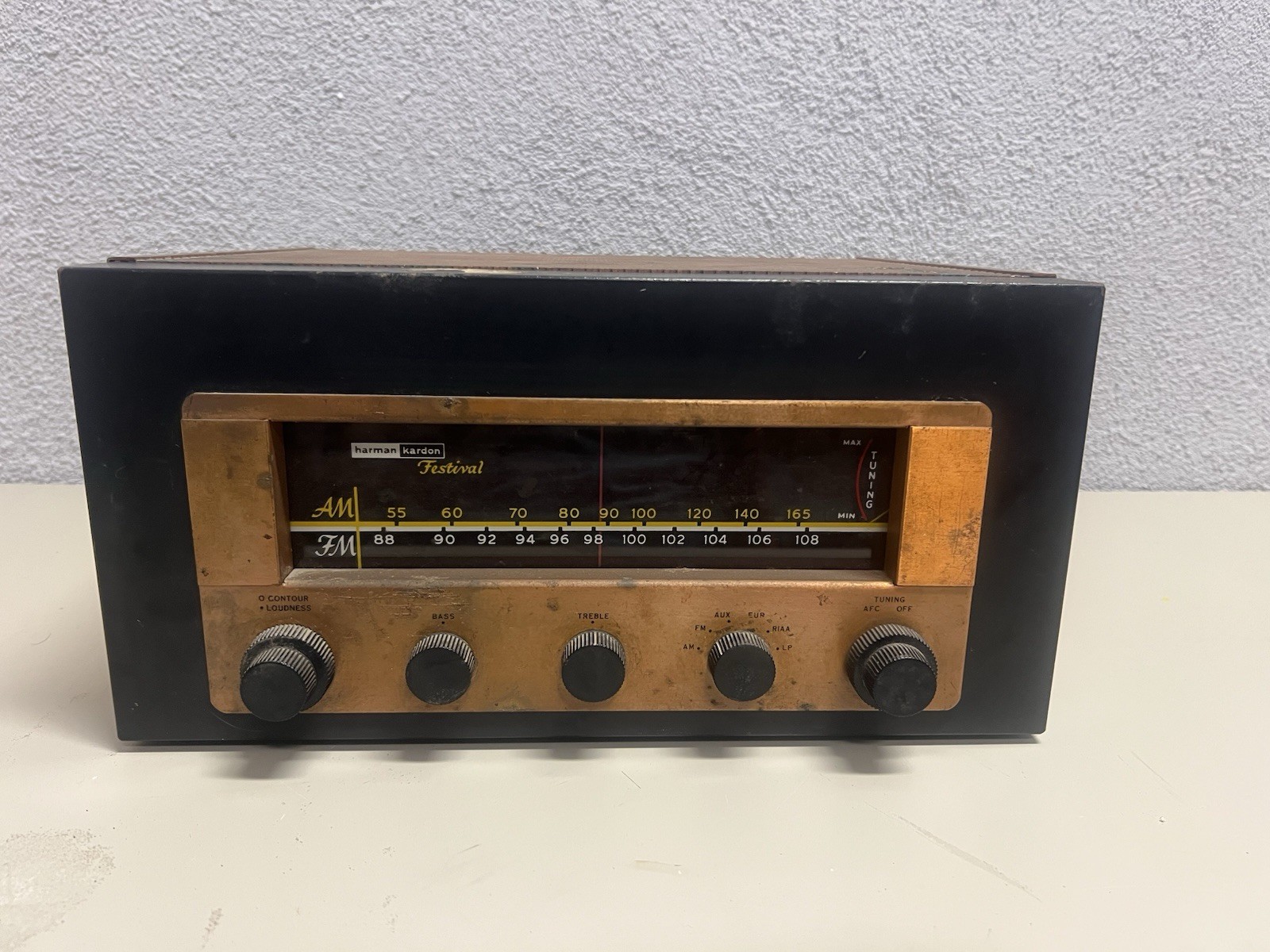 HARMAN KARDON D-1100 Tube Receiver For Parts Or Repair