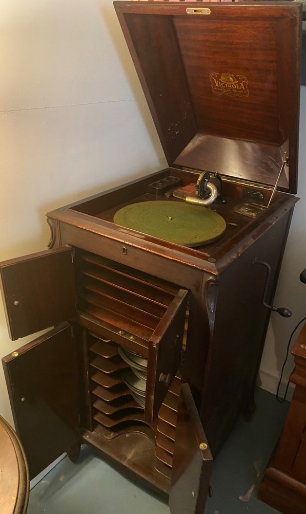 1900s victor victrola phonograph