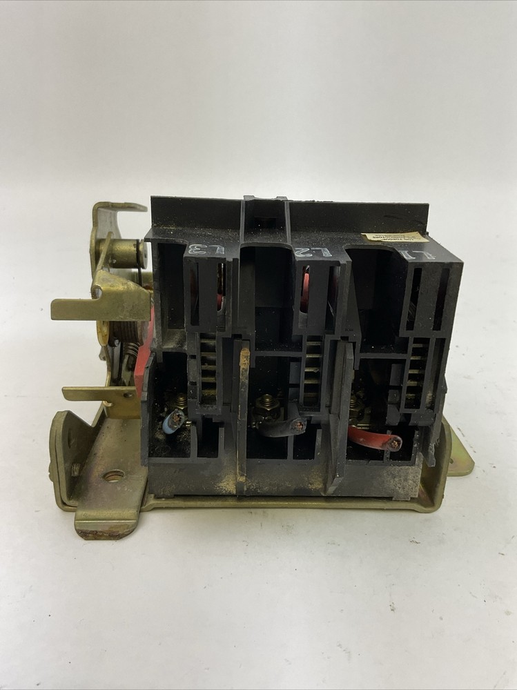 SQUARE D HU-30-SV SER D2 DISCONNECT SWITCH