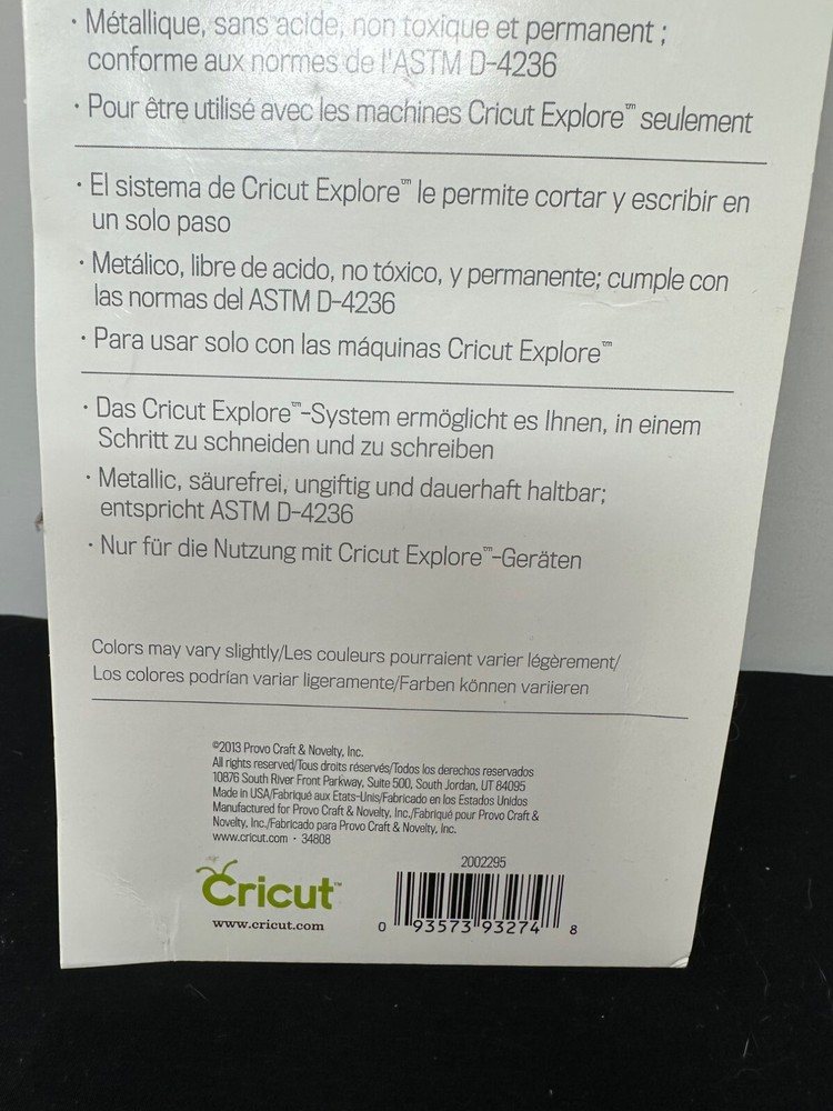Cricut Explore Metallic Pen Set Medium Point 5 Pack Cricut Machines Package Open
