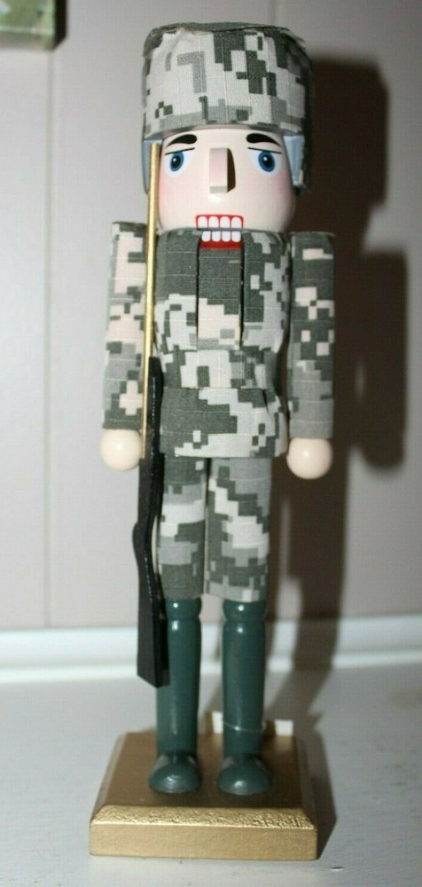 CHRISTMAS NUTCRACKER -NEW 10" SOLDIER