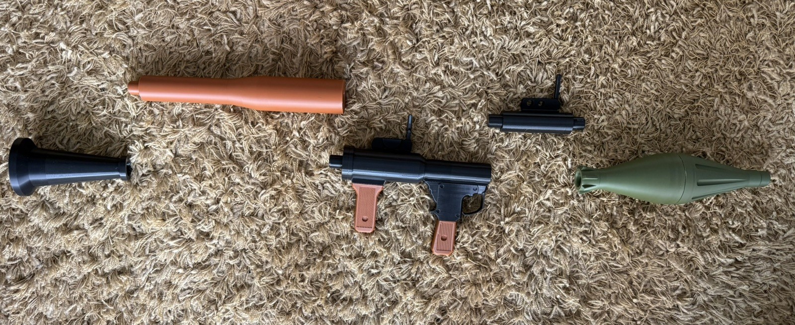 Quality 3D Printed Replica RPG-7 Rocket Propelled Grenade Launcher w/ Wall Mount