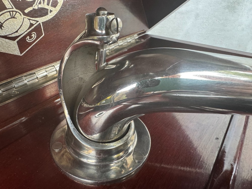French Phonograph Gramophone Mahogany Tabletop 1920s