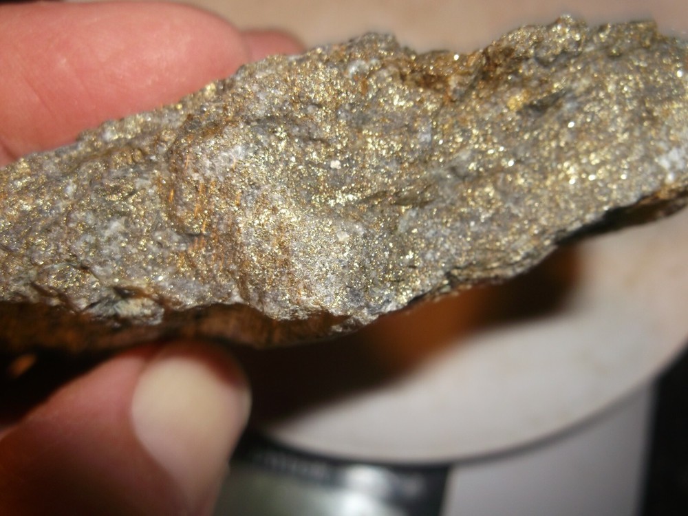 Gold, silver, copper, 230 grams samples ,ore high grade .