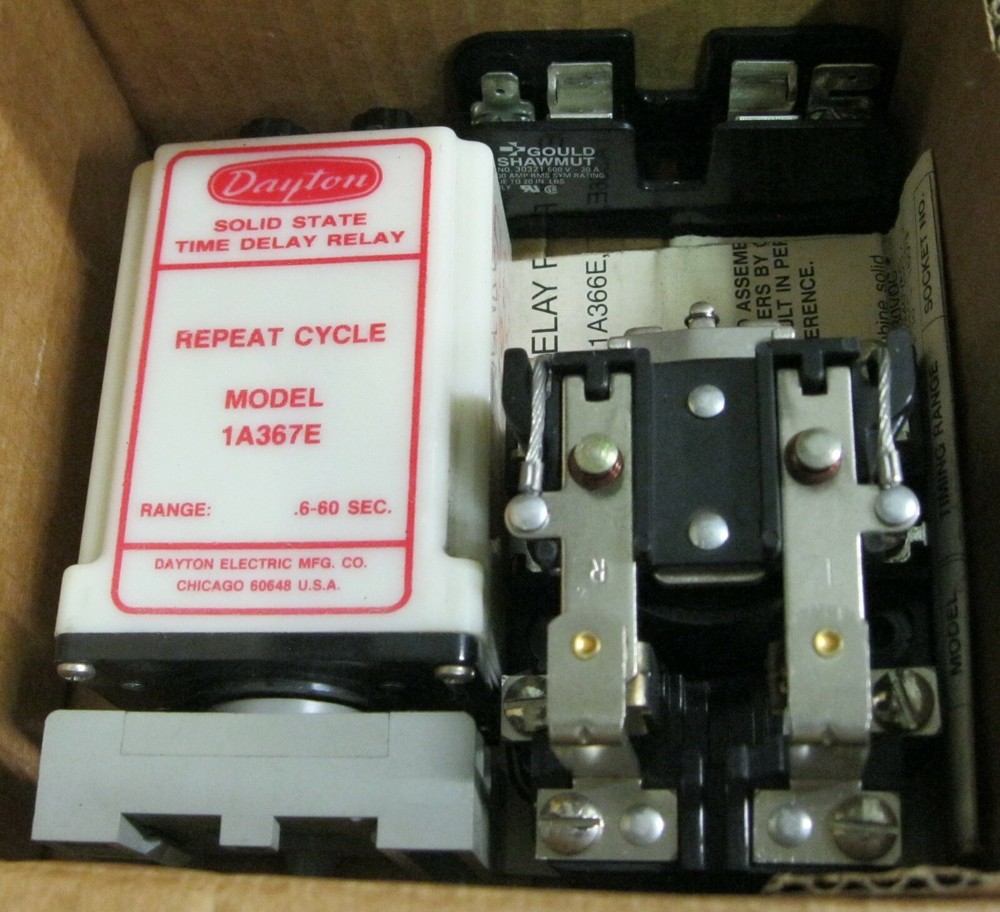 Dayton 1A367E Solid State Time Delay Relay Range .6-60 Sec