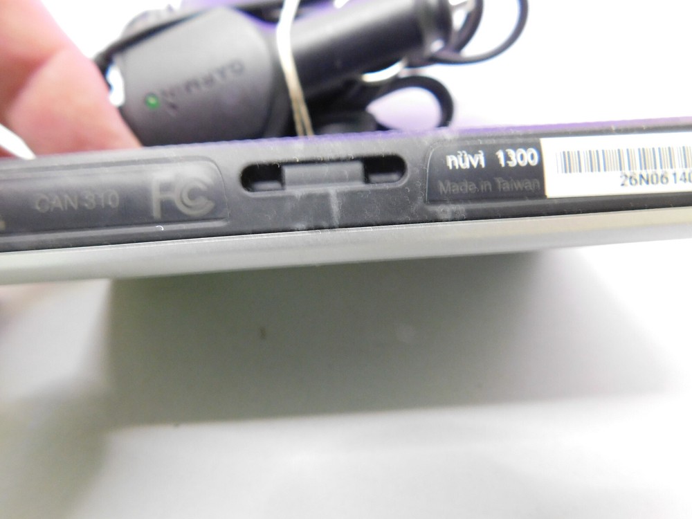 Garmin nuvi 1300 tested powers up