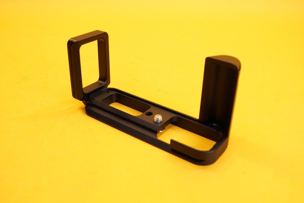ProMaster Arca L Bracket For Fuji XT10