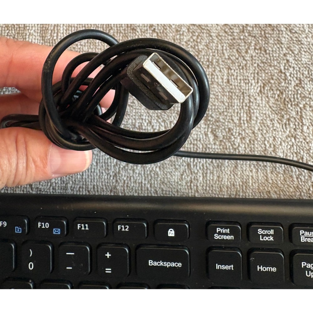 Perixx PERIBOARD-210 Wired FullSize USB Quiet Keyboard for Desktop Laptop Tablet