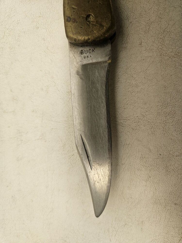 BUCK 110 FOLDING POCKET KNIFE