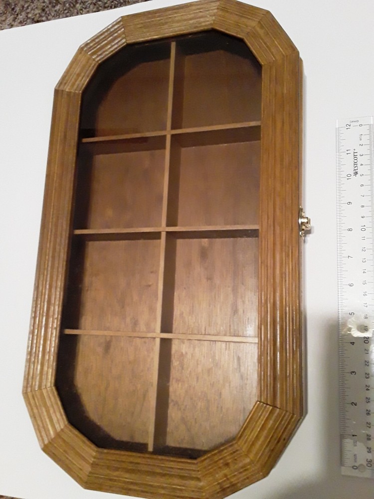 Kamenstein Curio Cabinet
