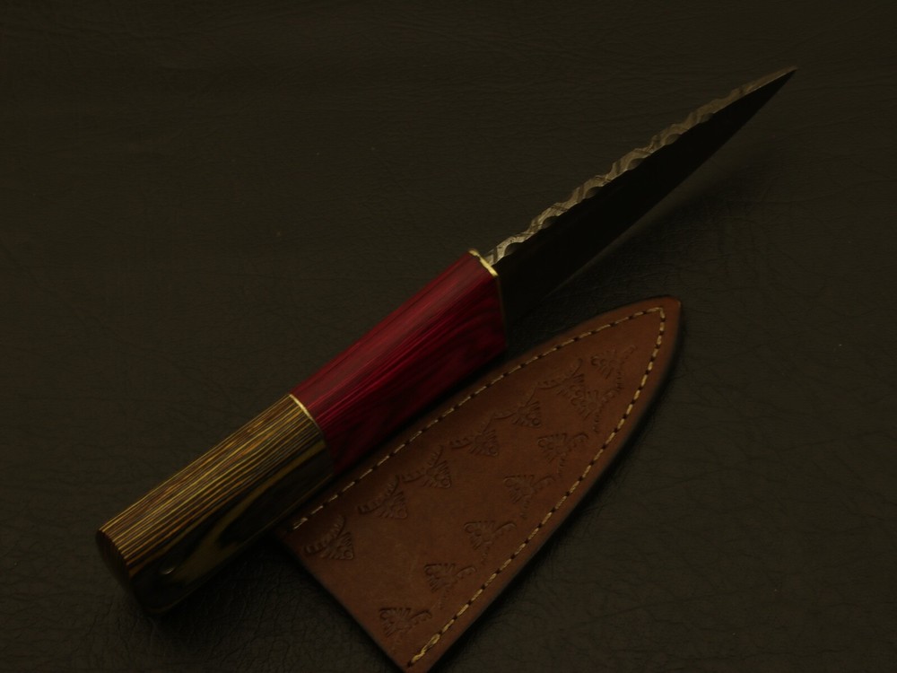 8 inches Celtic Scottish Dirk SGIAN DUBH DAGGER Bone Handle Knife.