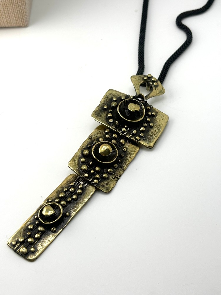 Handmade Bronze Necklace - BRN1065